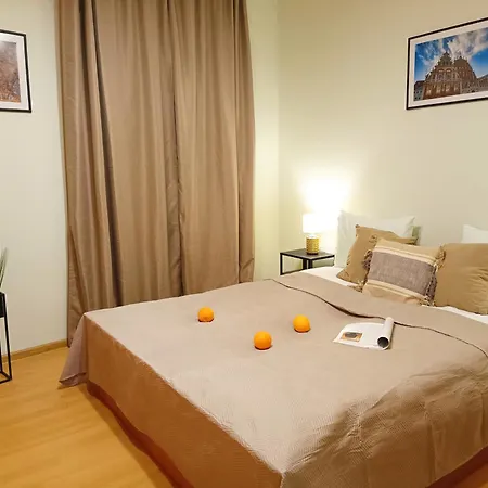 Two Bedroom In Old Town, Up To 6 Guests Apartment